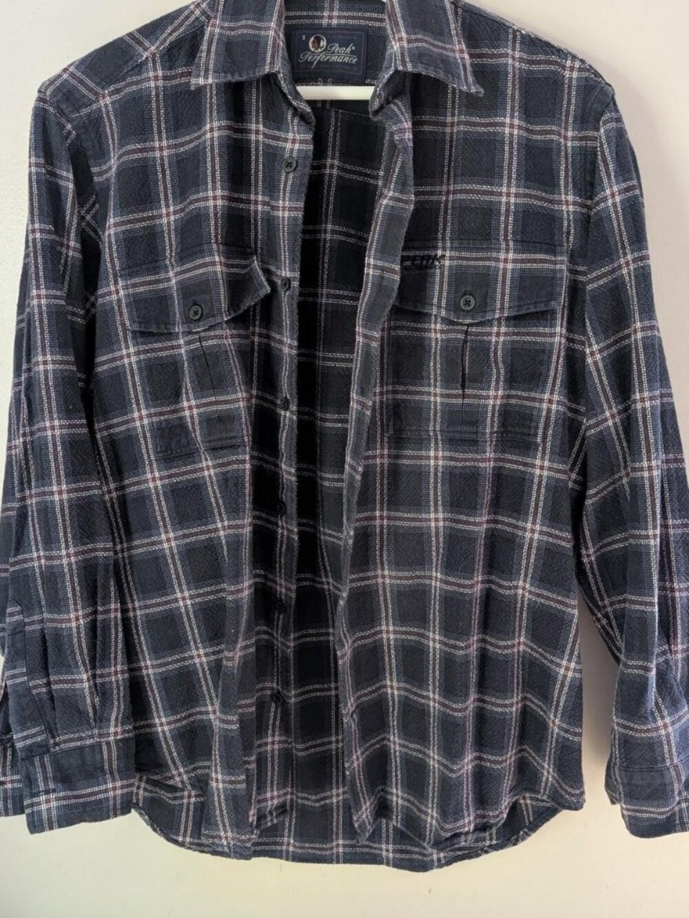 Peak Performance Flannel Shirt EUC Plaid Button Down Unisex Small